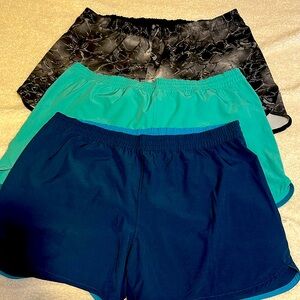 Brand new never worn bass pro women’s shorts